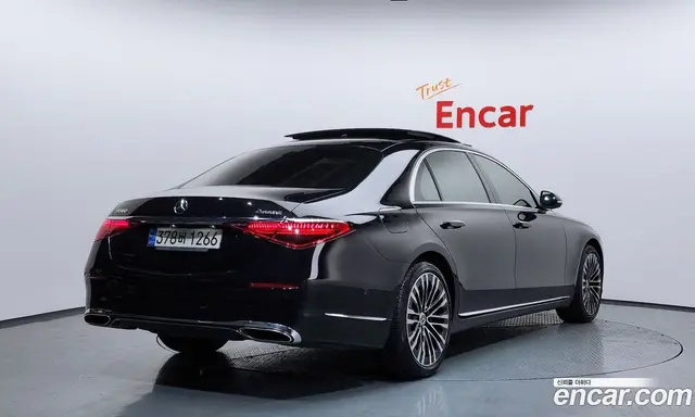 Mercedes-Benz S-Class 2022 3.0 автомат (гидро), миниатюра 2