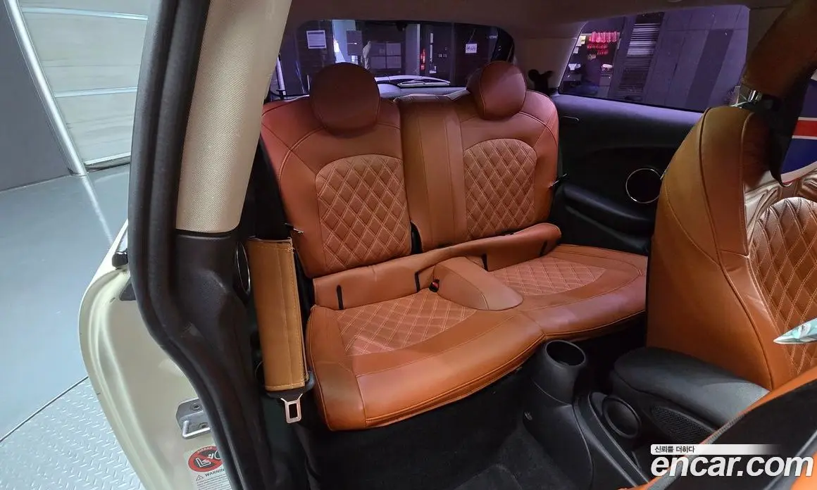 Mini Cooper 2014 1.5 автомат (гидро), фото 16