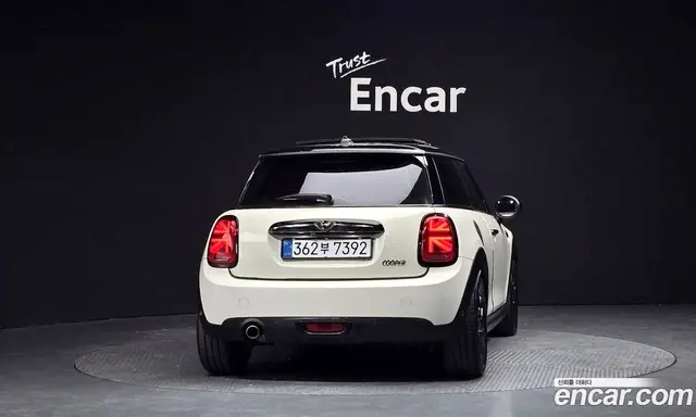 Mini Cooper 2014 1.5 автомат (гидро), миниатюра 4