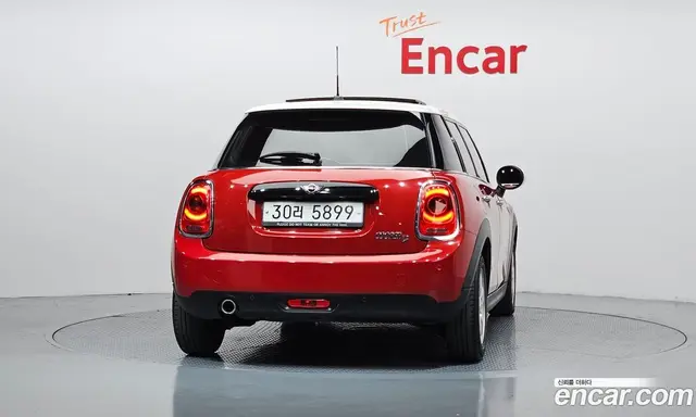 Mini Cooper 2018 1.5 автомат (гидро), миниатюра 4