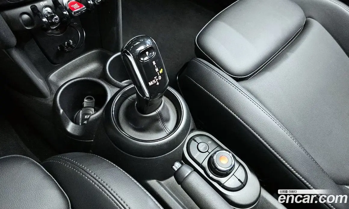 Mini Cooper 2018 1.5 автомат (гидро), фото 9