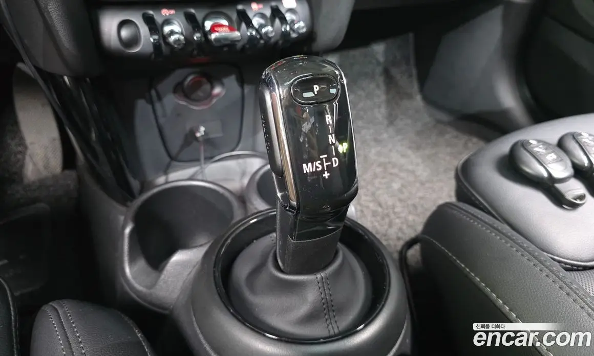 Mini Cooper 2021 1.5 автомат (гидро), фото 12