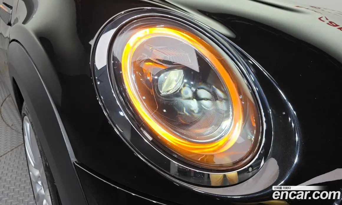 Mini Cooper 2021 1.5 автомат (гидро), фото 8
