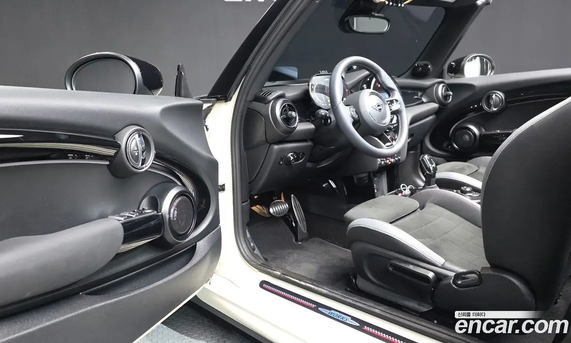 Mini Cooper Convertible 2022 2.0 автомат (гидро), фото 13
