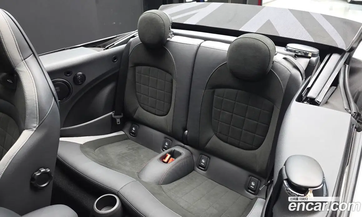 Mini Cooper Convertible 2022 2.0 автомат (гидро), фото 16
