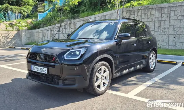 Mini Countryman, 2024, 16 100 км