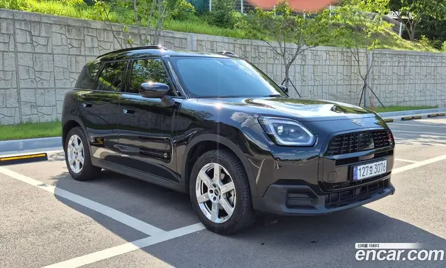 Mini Countryman 2024 2.0 автомат (гидро), миниатюра 3