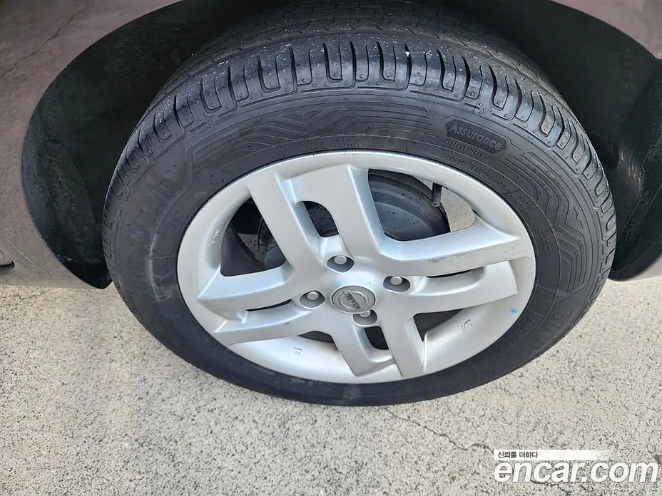 Nissan Cube 2013 1.8 автомат (гидро), фото 18