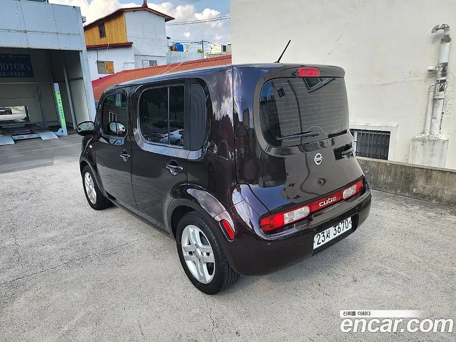 Nissan Cube 2013 1.8 автомат (гидро), фото 4
