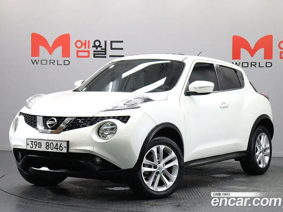Nissan Juke 2017 1.6 автомат (гидро), фото 1 Nissan Juke 2017 1.6 автомат (гидро), фото 1