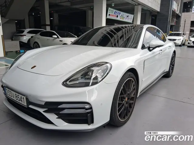 Porsche Panamera, 2022, 38 500 км