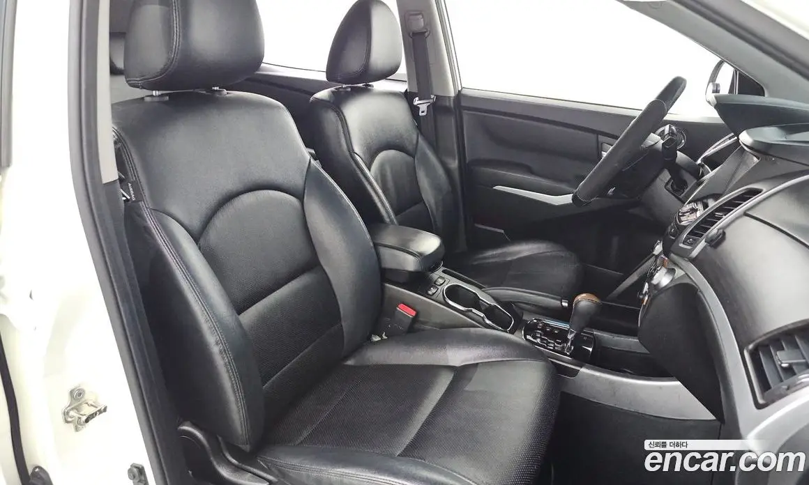 SsangYong Korando 2015 2.2 автомат (гидро), фото 16