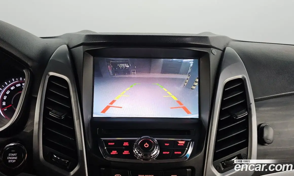 SsangYong Korando 2015 2.2 автомат (гидро), фото 19