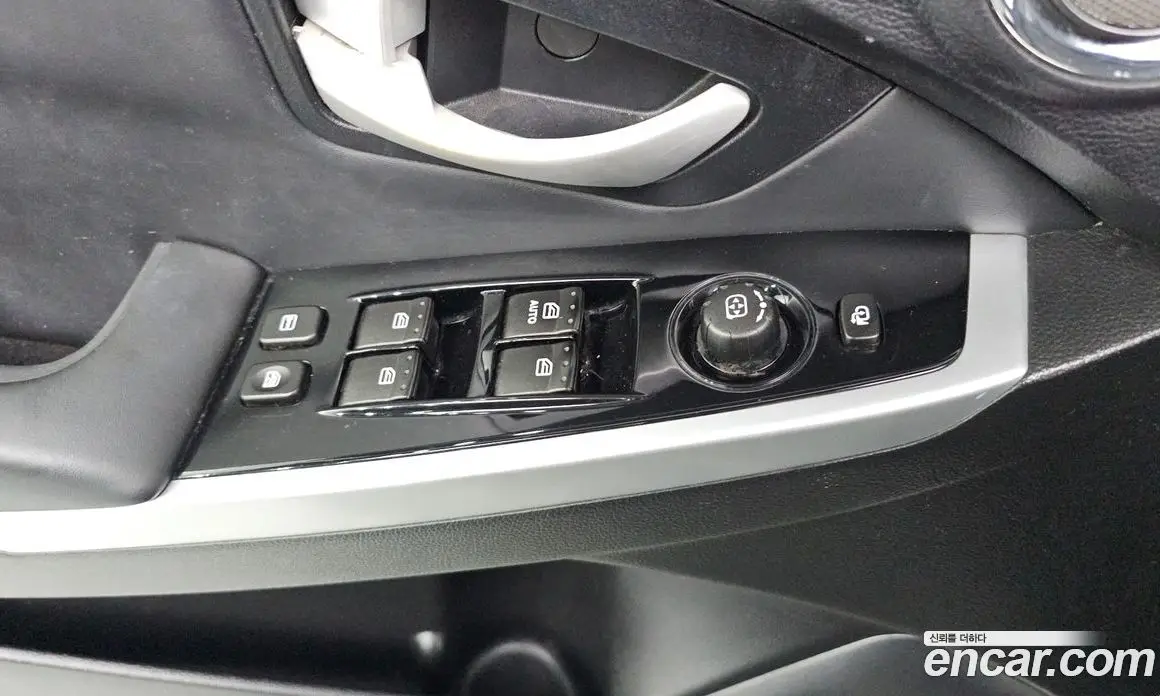 SsangYong Korando 2015 2.2 автомат (гидро), фото 28