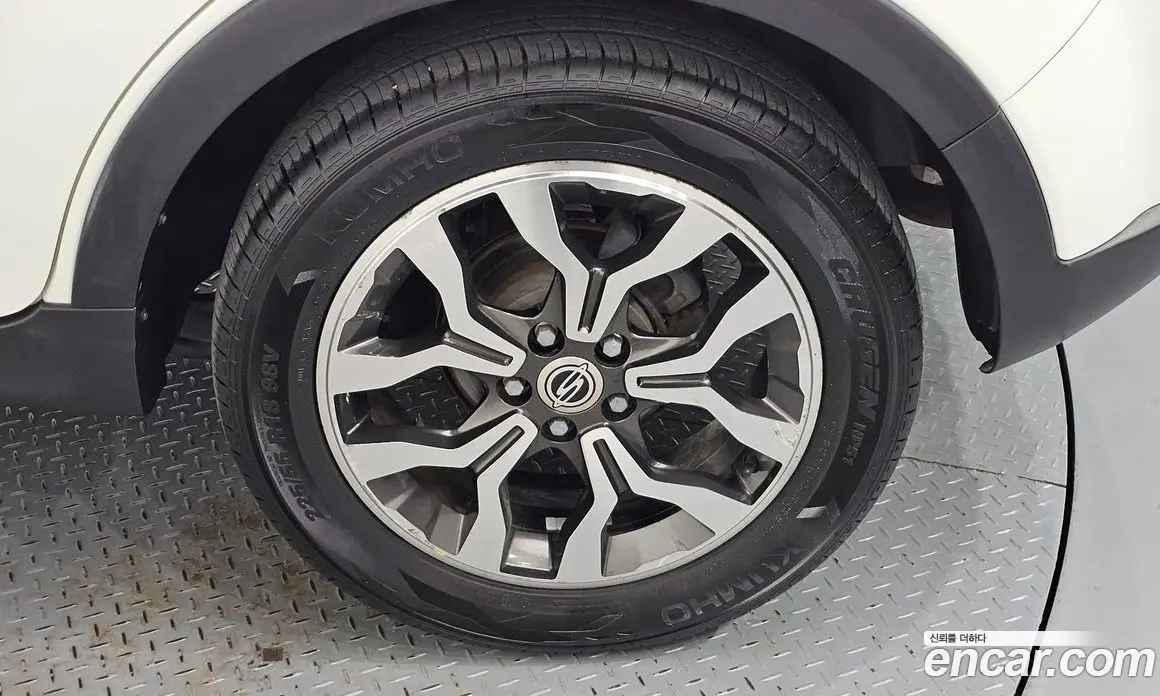 SsangYong Korando 2015 2.2 автомат (гидро), фото 7