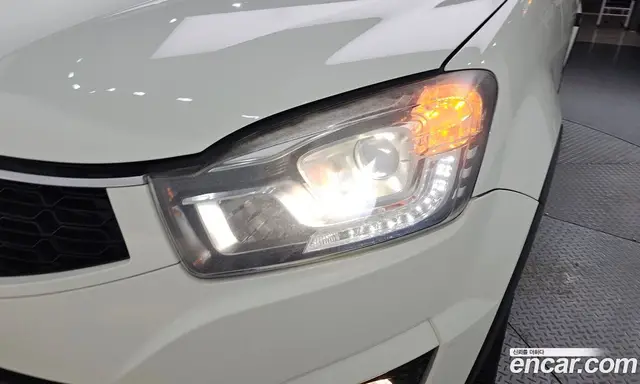 SsangYong Korando 2015 2.2 автомат (гидро), миниатюра 8