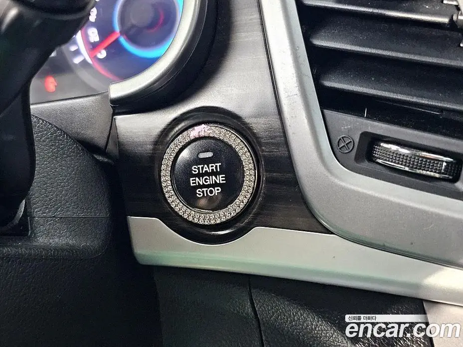 SsangYong Korando 2015 2.2 автомат (гидро), фото 14