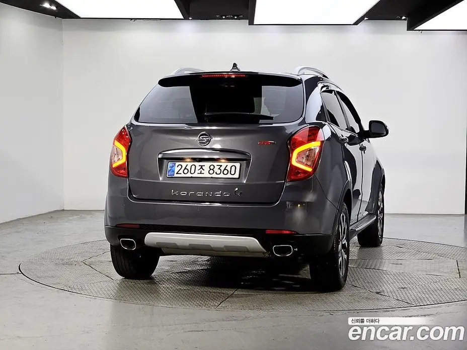 SsangYong Korando 2015 2.2 автомат (гидро), фото 3