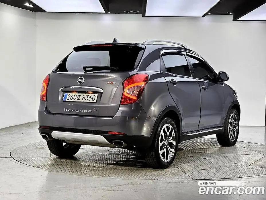 SsangYong Korando 2015 2.2 автомат (гидро), фото 4