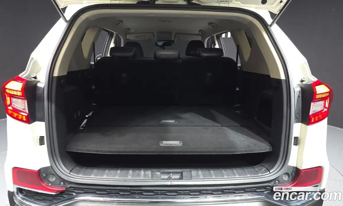 SsangYong Rexton 2018 2.2 автомат (гидро), фото 26