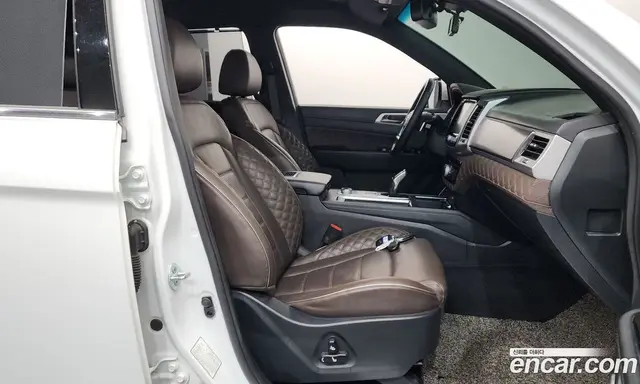 SsangYong Rexton 2021 2.2 автомат (гидро), миниатюра 11