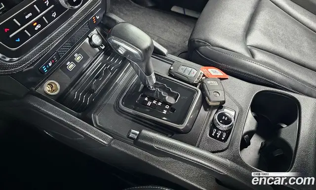 SsangYong Rexton 2023 2.2 автомат (гидро), миниатюра 12
