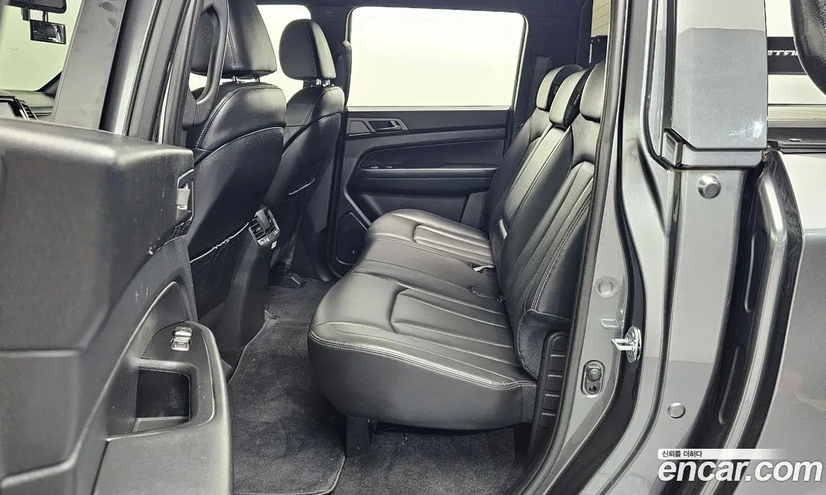 SsangYong Rexton 2023 2.2 автомат (гидро), фото 17