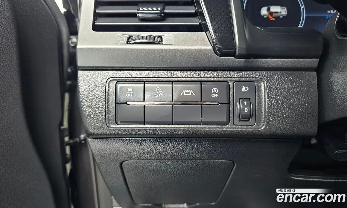 SsangYong Rexton 2023 2.2 автомат (гидро), фото 26