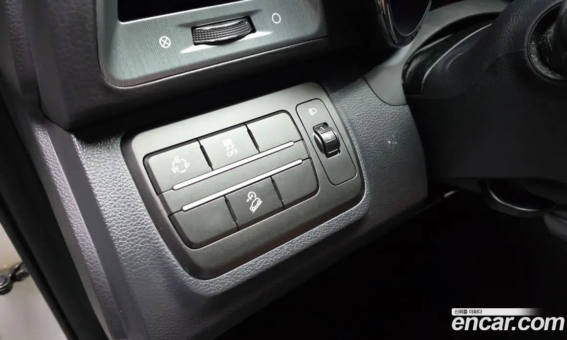 SsangYong TIBOLI 2018 1.6 автомат (гидро), фото 23
