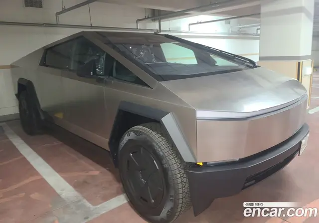 Tesla Cybertruck 2026 0.2 гидро, миниатюра 2