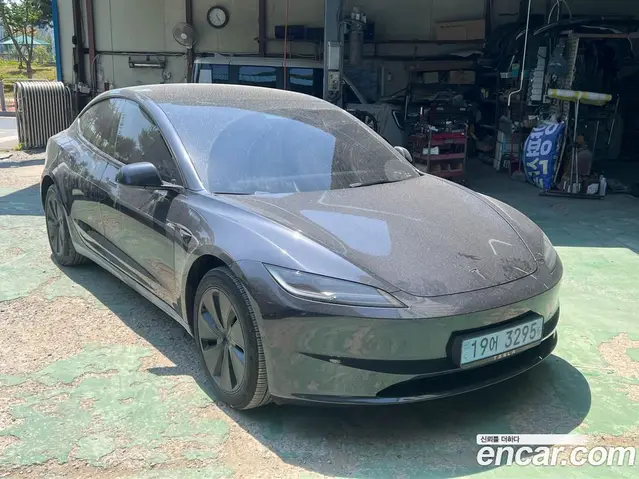 Tesla Model 3 2025 гидро, миниатюра 2
