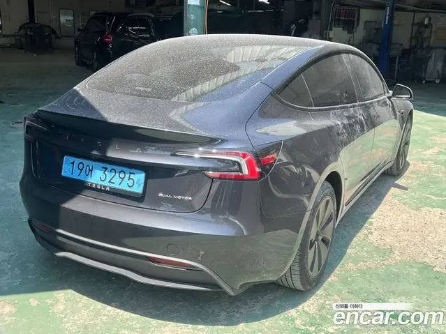 Tesla Model 3 2025 гидро, миниатюра 6