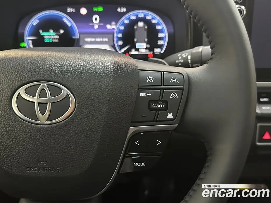 Toyota Camry 2025 2.5 автомат (робот), фото 14 Toyota Camry 2025 2.5 автомат (робот), фото 14