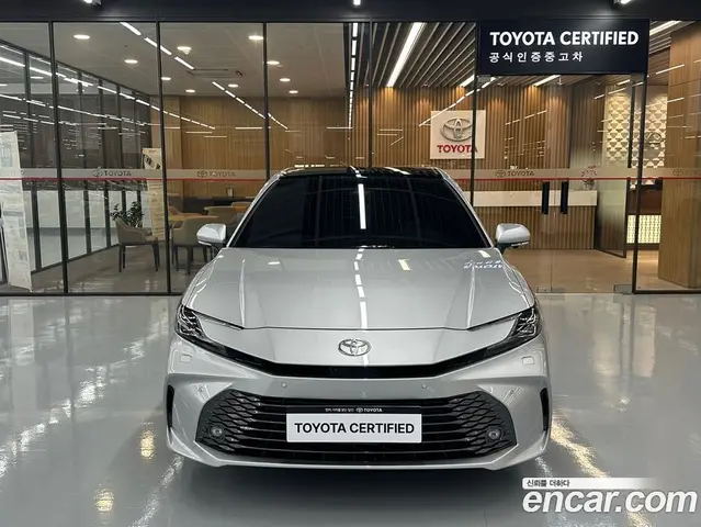 Toyota Camry 2025 2.5 автомат (робот), миниатюра 3 Toyota Camry 2025 2.5 автомат (робот), миниатюра 3
