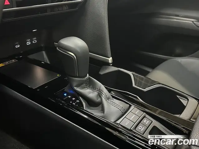 Toyota Camry 2025 2.5 автомат (робот), миниатюра 9 Toyota Camry 2025 2.5 автомат (робот), миниатюра 9