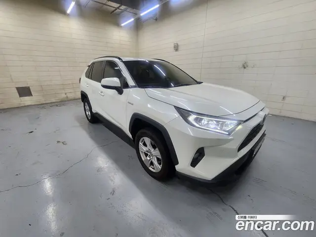 Toyota RAV4 2020 2.5 автомат (вариатор), миниатюра 2 Toyota RAV4 2020 2.5 автомат (вариатор), миниатюра 2