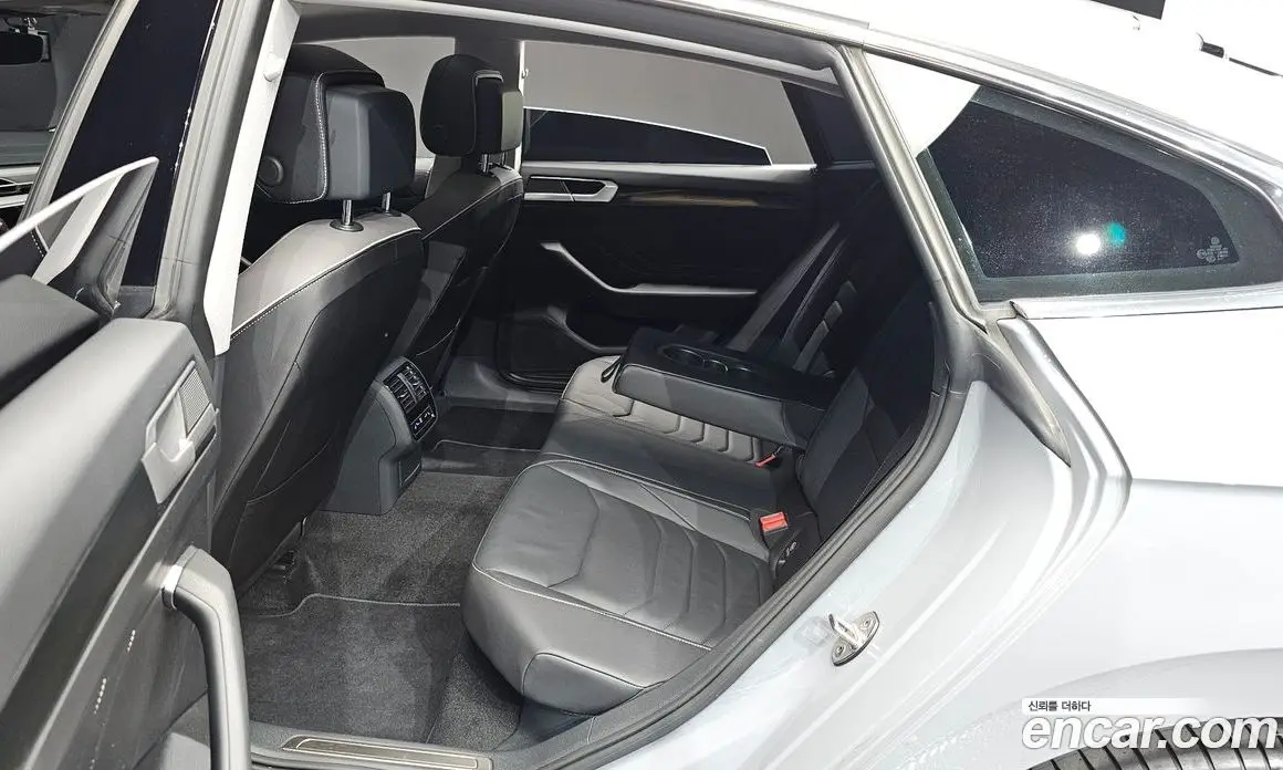 Volkswagen Arteon 2022 2.0 автомат (гидро), фото 18