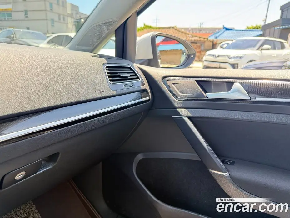 Volkswagen Golf 2015 2.0 автомат (гидро), фото 16