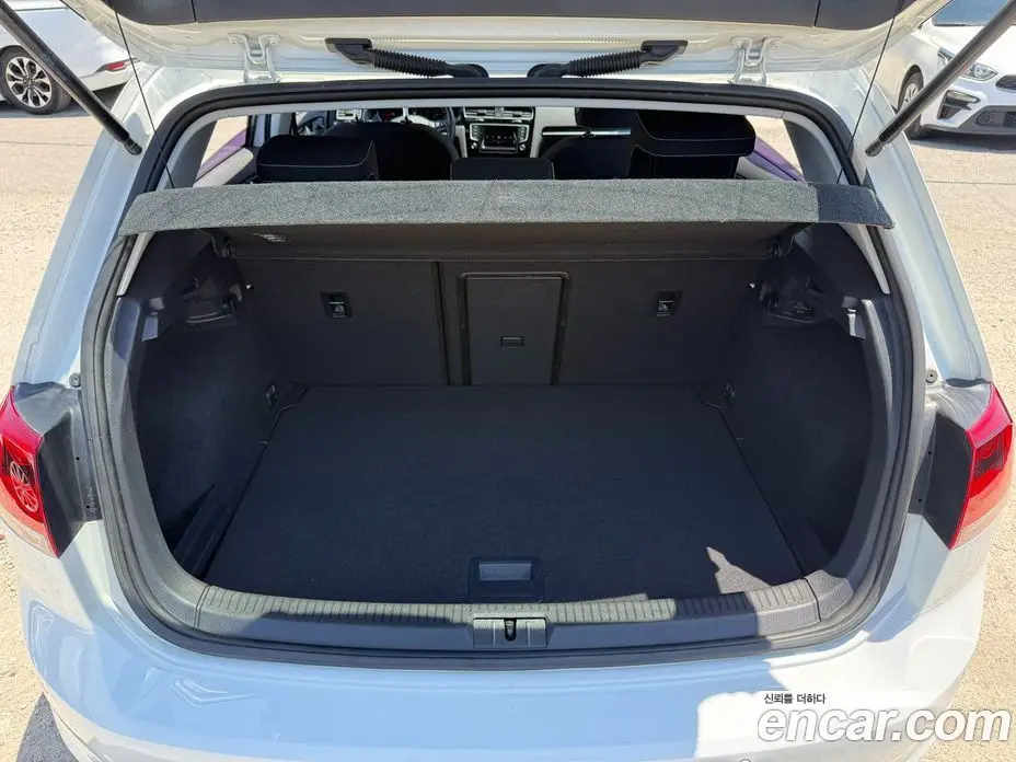 Volkswagen Golf 2015 2.0 автомат (гидро), фото 19