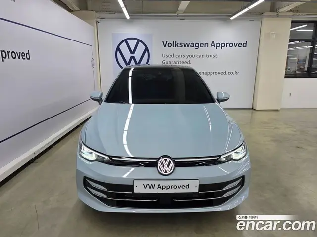 Volkswagen Golf 2025 2.0 автомат (гидро), миниатюра 3