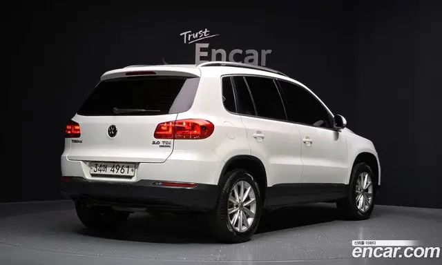 Volkswagen Tiguan 2014 2.0 автомат (гидро), миниатюра 2