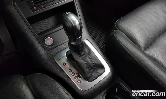 Volkswagen Tiguan 2014 2.0 автомат (гидро), миниатюра 9