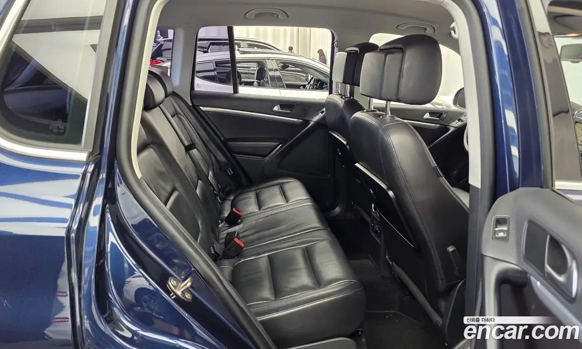 Volkswagen Tiguan 2014 2.0 автомат (гидро), фото 12