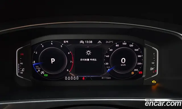 Volkswagen Tiguan 2022 2.0 автомат (гидро), миниатюра 11