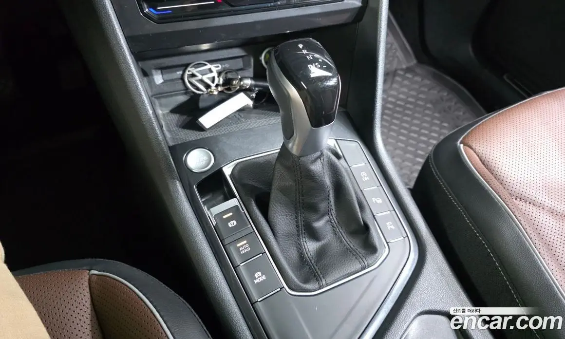 Volkswagen Tiguan 2022 2.0 автомат (гидро), фото 12