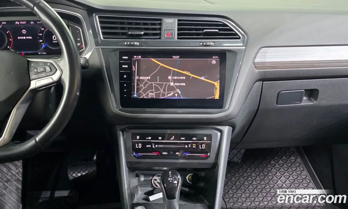 Volkswagen Tiguan 2022 2.0 автомат (гидро), фото 20