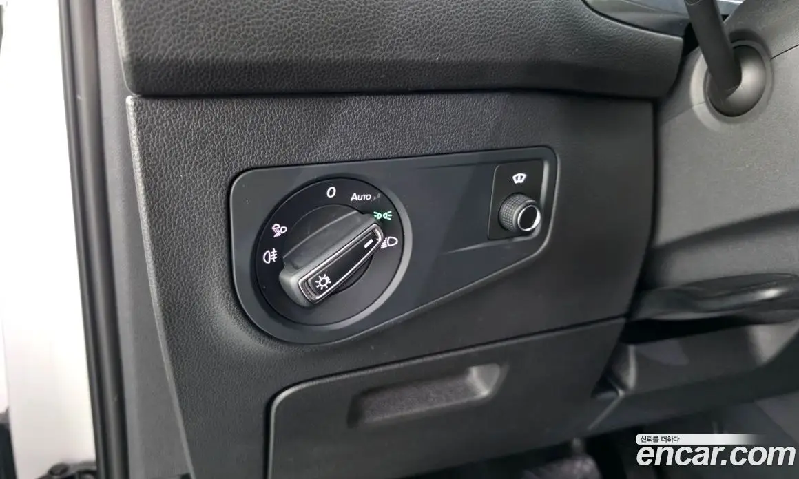 Volkswagen Tiguan 2022 2.0 автомат (гидро), фото 28