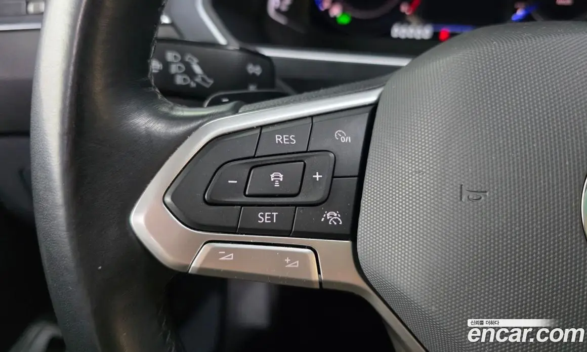 Volkswagen Tiguan 2022 2.0 автомат (гидро), фото 33