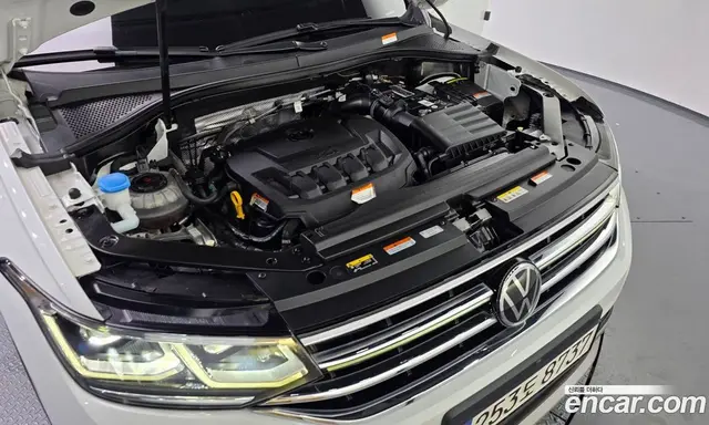 Volkswagen Tiguan 2022 2.0 автомат (гидро), миниатюра 6
