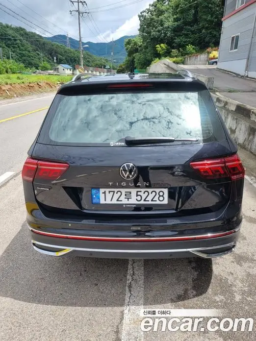 Volkswagen Tiguan 2023 2.0 автомат (гидро), фото 14